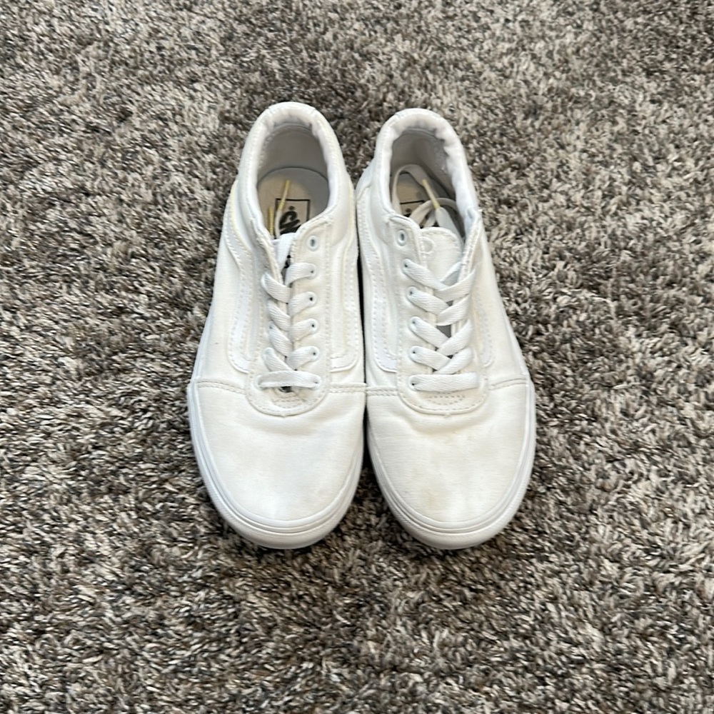 Vans White Low-Top Sneakers